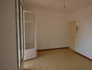 Appartement à louer 600 € 1 pièce 17 m² 2ème étage Saint-André-de-la-Roche 06730