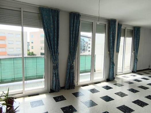 Appartement à vendre 149 000 € 3 pièces 2 chambres 84 m² Étage 4/5 Croix de Poumeyrac Béziers 34500