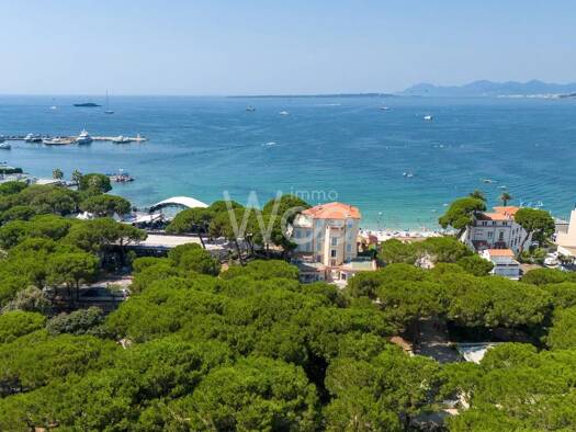 Appartement à vendre 2 395 000 € 3 pièces 2 chambres 115,04 m² 5 étages Le Cap Antibes 06600