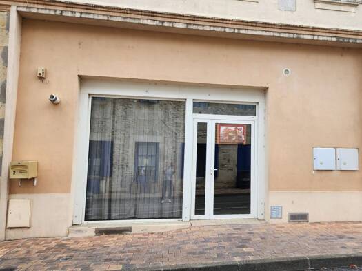 Autres à louer 760 € Sainte-Bazeille 47180