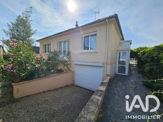 Maison à vendre 90 000 € 3 pièces 1 chambre 73 m² 472 m² de terrain Fresnay-sur-Sarthe 72130