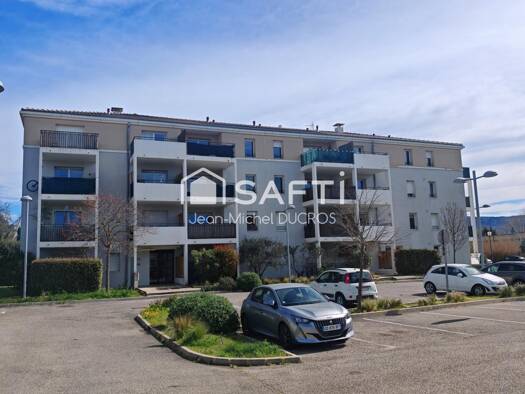 Appartement à vendre 79 000 € 1 pièce 30 m² 2ème étage Basses Ferrailles-Jas Cavaillon 84300