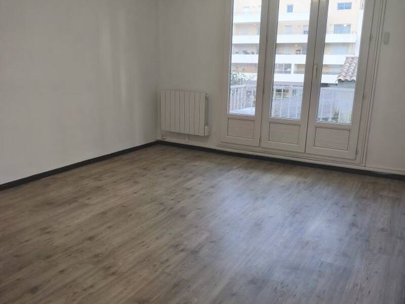 Maison à louer, 52m², NIMES