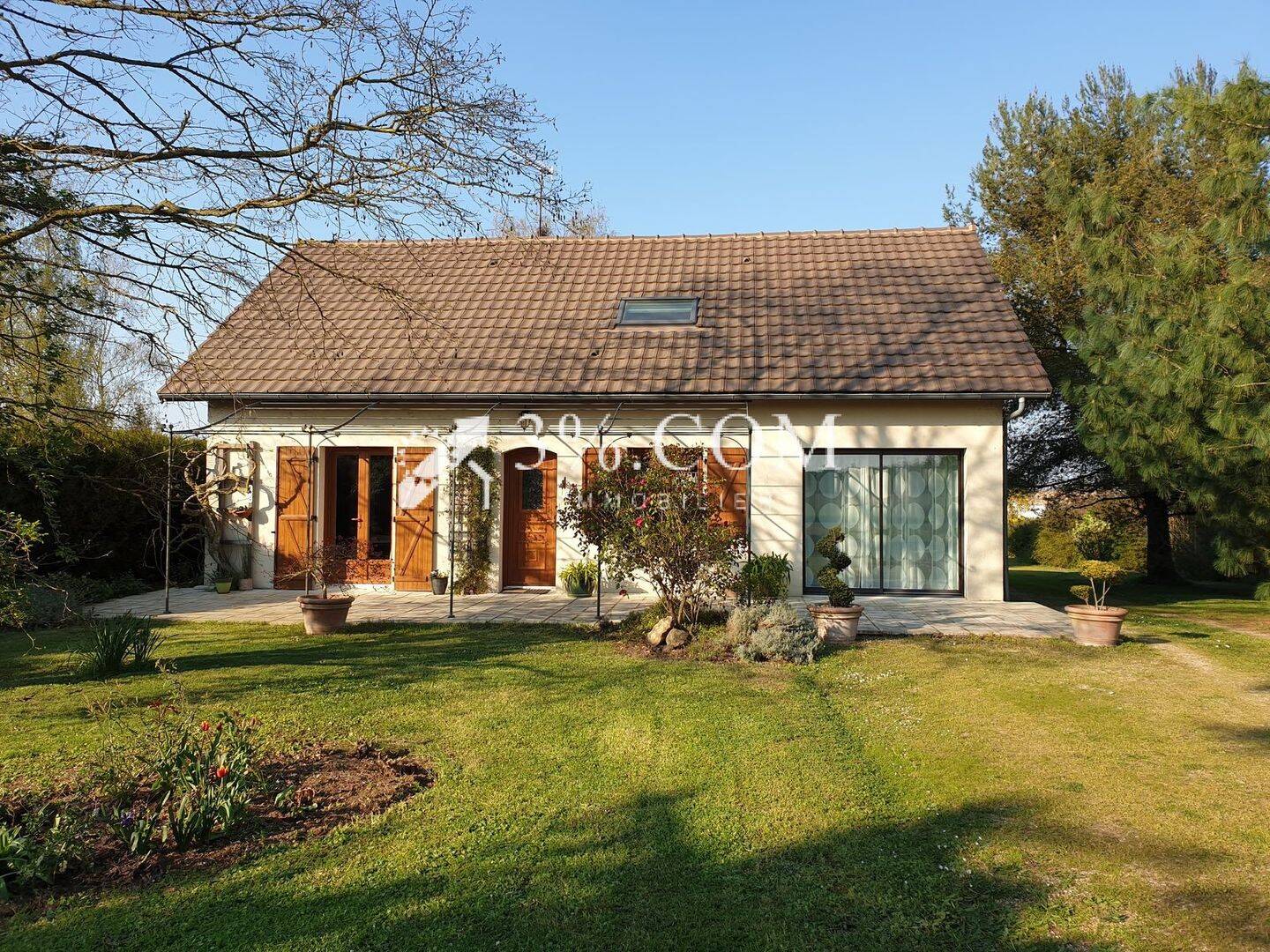 Maison à vendre, 159m², SAINT GEORGES LES BAILLARGEAUX