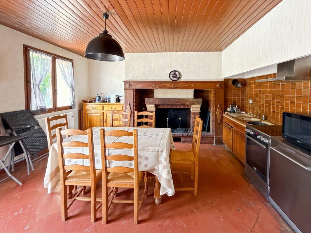 Maison à vendre, 146m², SEGOUFIELLE