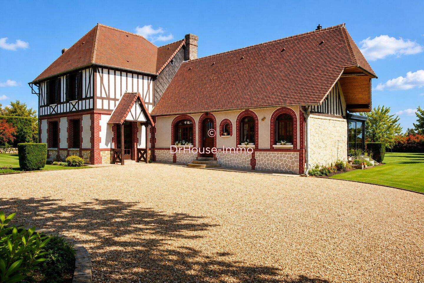 Maison à vendre, 290m², LE NEUBOURG