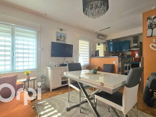 Appartement à vendre 119 000 € 2 pièces 1 chambre 45,8 m² RDC Le Village Saint-Martin-de-Crau 13310
