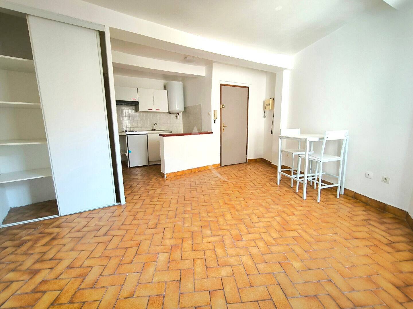 Maison à louer, 22m², NARBONNE