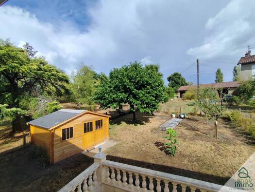 Maison à vendre 231 000 € 5 pièces 3 chambres 102 m² 797 m² de terrain St Junien 87200