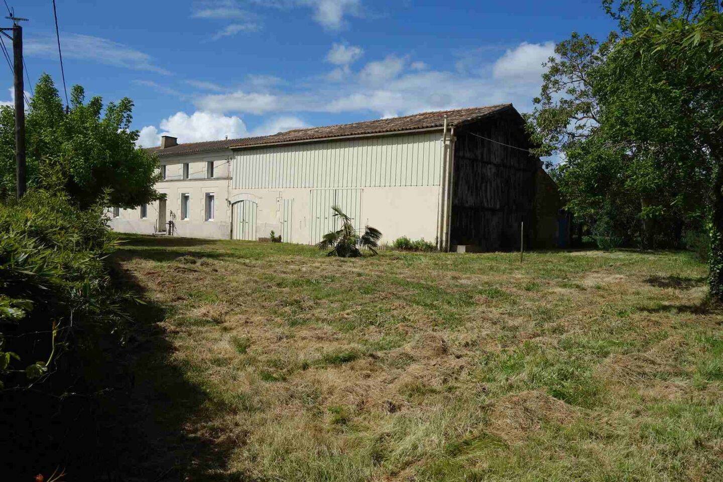 Maison à vendre, 90m², SAINT CIERS SUR GIRONDE