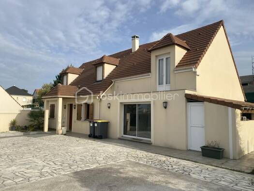 Maison à vendre 399 000 € 7 pièces 5 chambres 161 m² 505 m² de terrain Saint-Pierre-du-Perray 91280