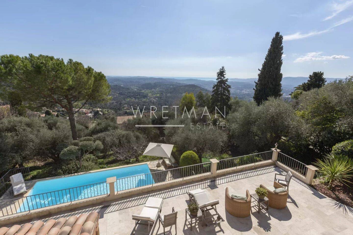 Maison à vendre, 192m², CHATEAUNEUF DE GRASSE