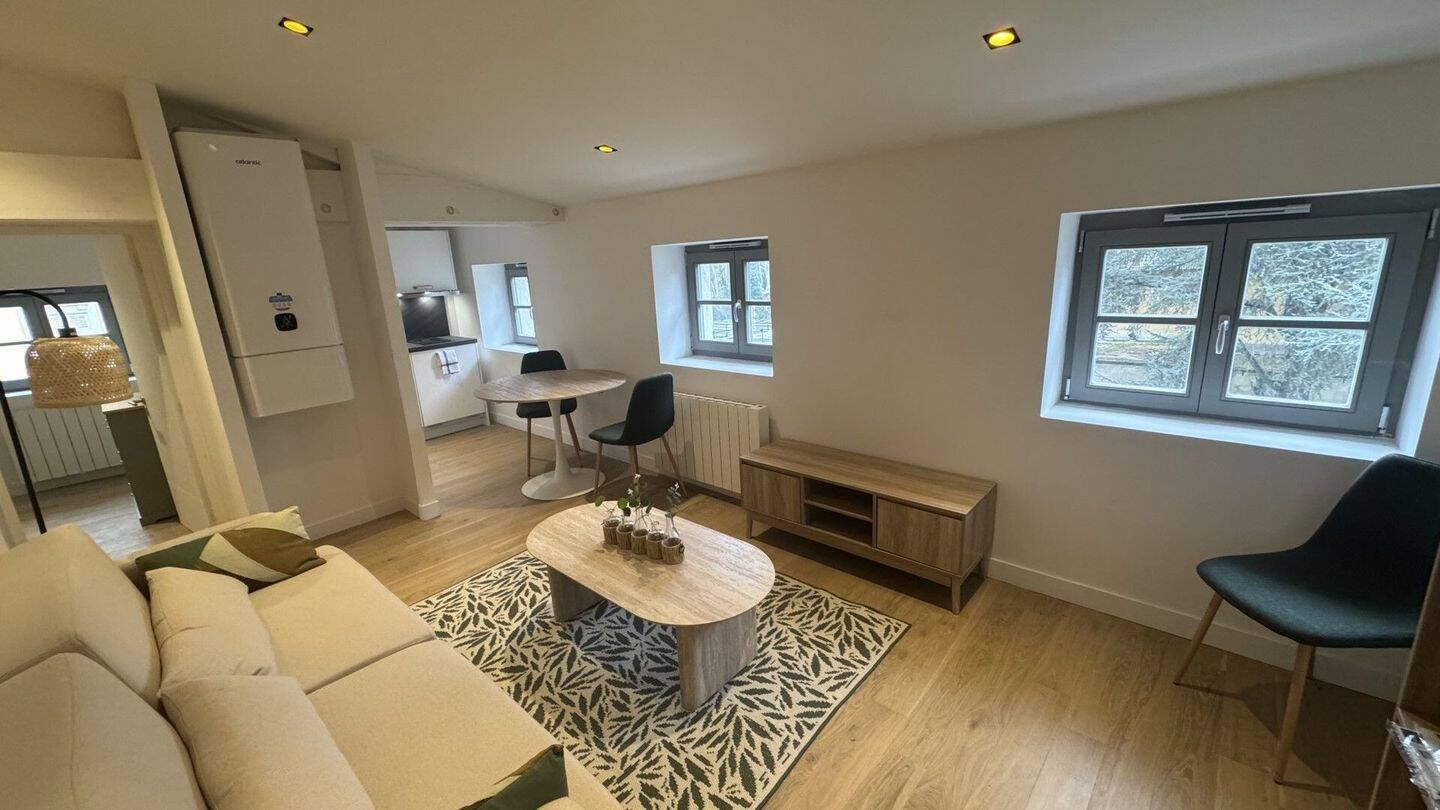 Maison à louer, 33m², TASSIN LA DEMI LUNE