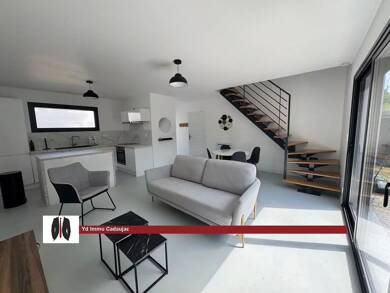 Maison à louer 1 800 € 2 pièces 3 chambres 85 m² Peyrehaut-Carbonnieux-Trigan Villenave-d'Ornon 33140