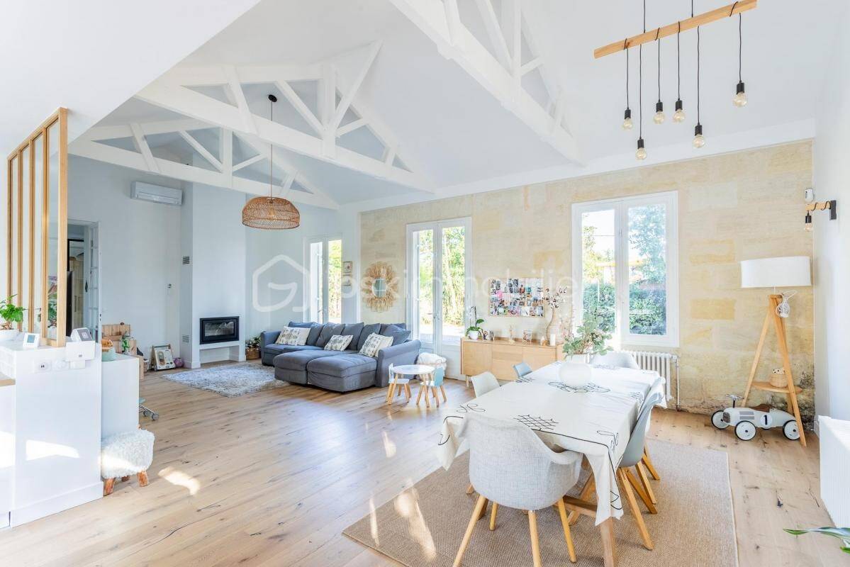 Maison à vendre, 260m², MERIGNAC