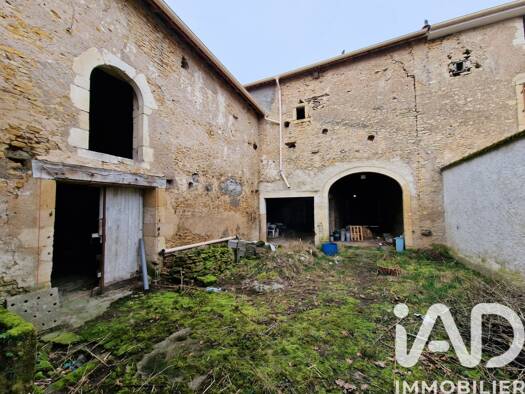 Maison à vendre 195 000 € 9 pièces 4 chambres 250 m² 655 m² de terrain Gondreville 54840