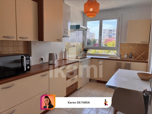 Appartement à vendre 155 900 € 3 pièces 2 chambres 72,25 m² RDC/2 Route de Nîmes Lunel 34400