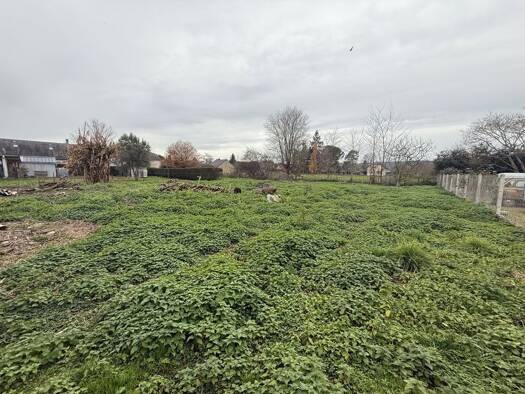 Terrain constructible à vendre 77 000 € 1 061 m² de terrain Azereix 65380