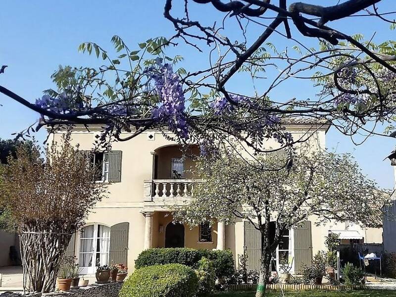 Maison à vendre, 192m², VILLENEUVE LES AVIGNON