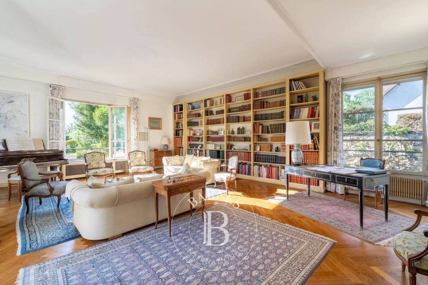 Maison à vendre, 256m², VERSAILLES