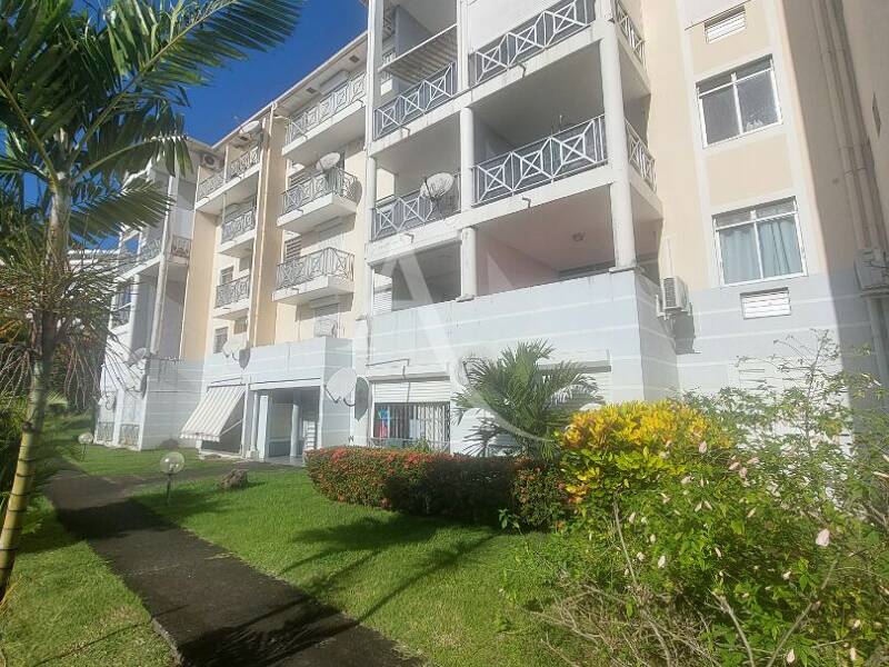Maison à louer, 18m², FORT DE FRANCE