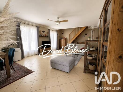 Maison à vendre 329 000 € 5 pièces 3 chambres 110 m² 345 m² de terrain Centre Ville Goussainville 95190