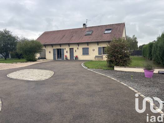 Maison à vendre 325 000 € 5 pièces 4 chambres 154 m² 1 320 m² de terrain Bey 71620