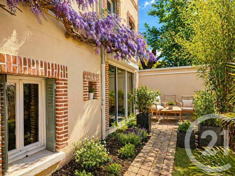 Maison à vendre, 137m², SURESNES