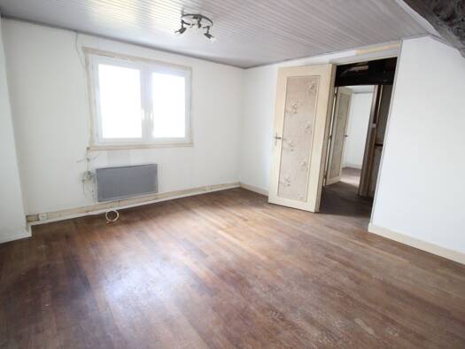 Maison à vendre 215 000 € 3 pièces 2 chambres 47,9 m² 200 m² de terrain Les bords de l'Yerres Brunoy 91800