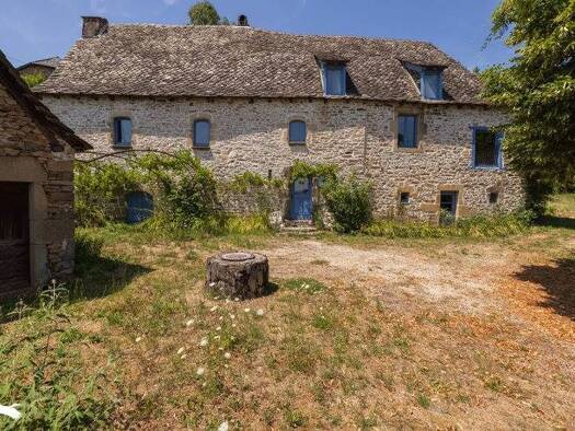 Maison à vendre 339 560 € 6 pièces 4 chambres 210 m² 2 464 m² de terrain Altillac 19120