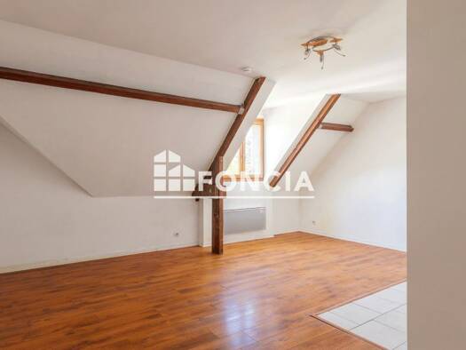 Appartement à vendre 139 999 € 2 pièces 1 chambre 44 m² Étage 2/2 Faremoutiers 77515