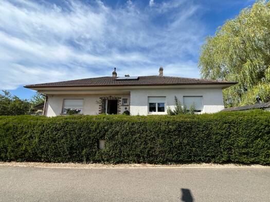 Maison à vendre 252 000 € 6 pièces 4 chambres 116 m² 951 m² de terrain Sarreinsming 57115