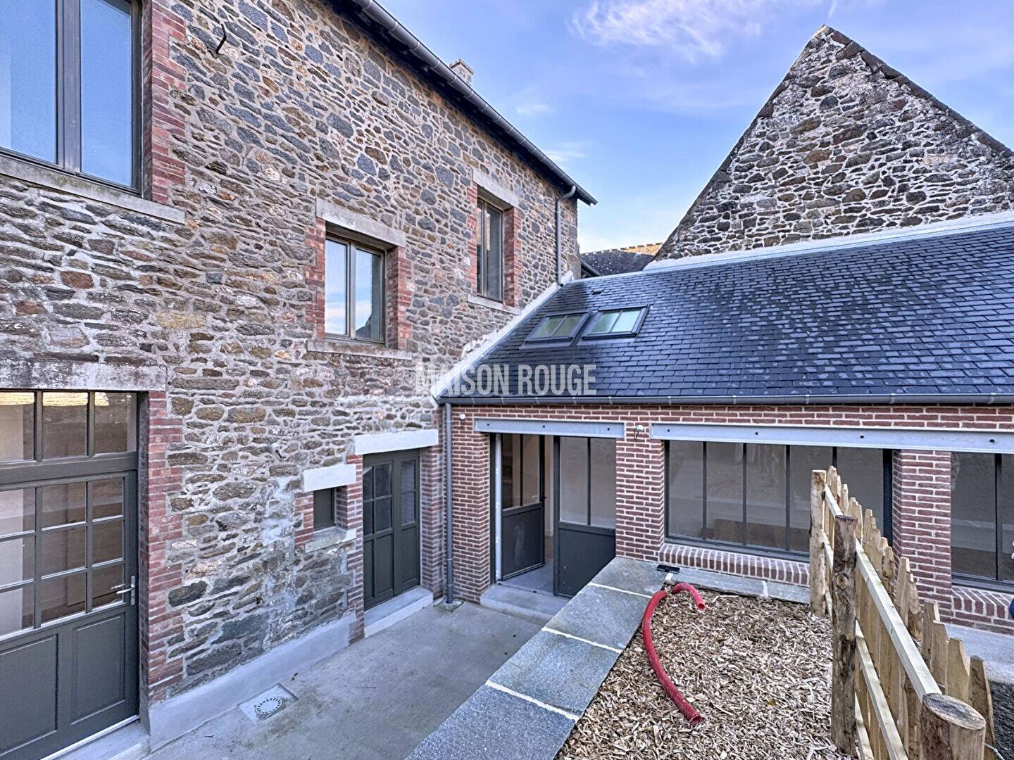 Maison à vendre, 155m², SAINT SULIAC