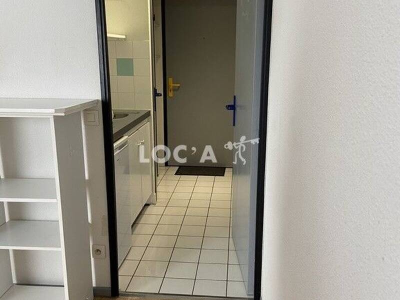 Maison à louer, 19m², LYON 8E