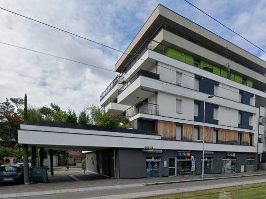 Parking à louer 95 € 13,6 m² Plaine et Chatelet Gaillard 74240