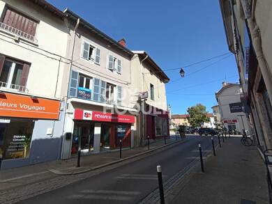 Local commercial à louer 950 € 73 m² de surface de vente Ouest Montluel 01120