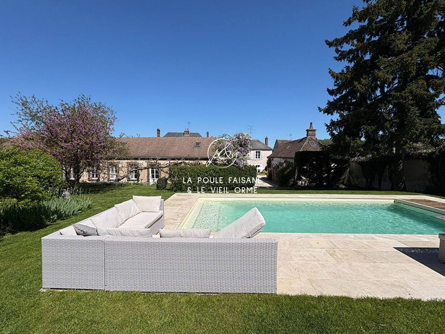Maison à vendre, 250m², HOUDAN