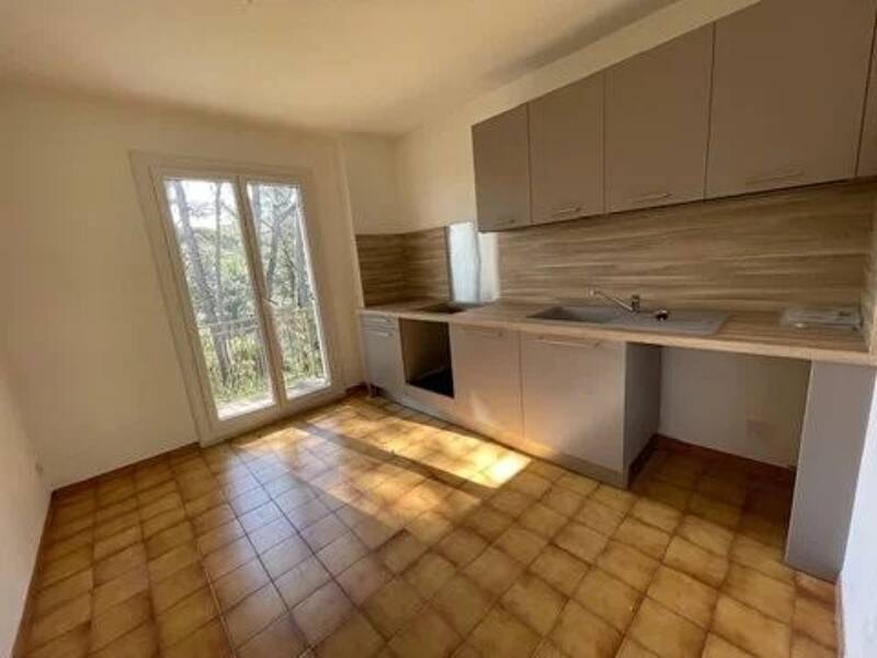 Maison à louer, 110m², LE TEIL