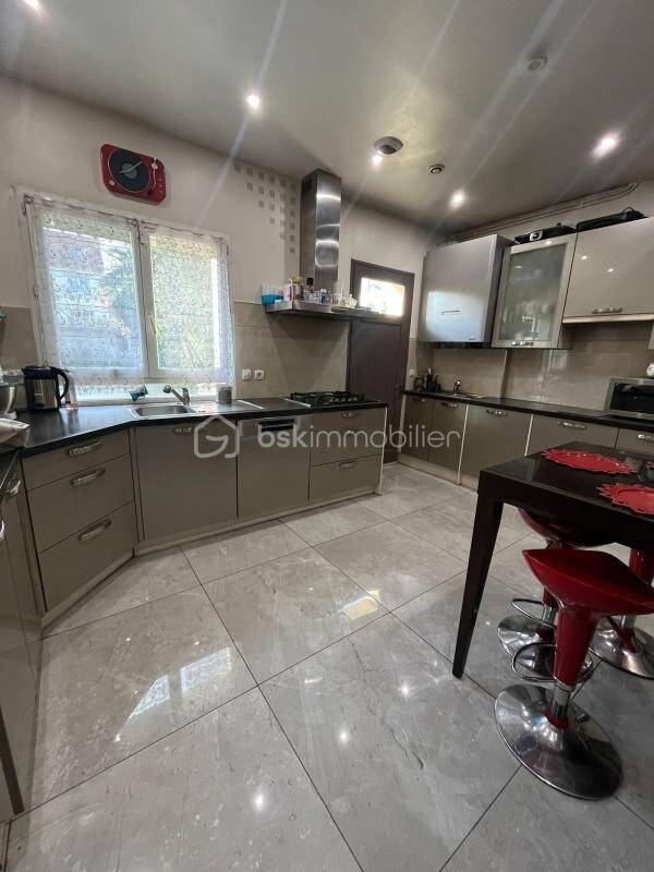 Maison à vendre, 135m², DEUIL LA BARRE