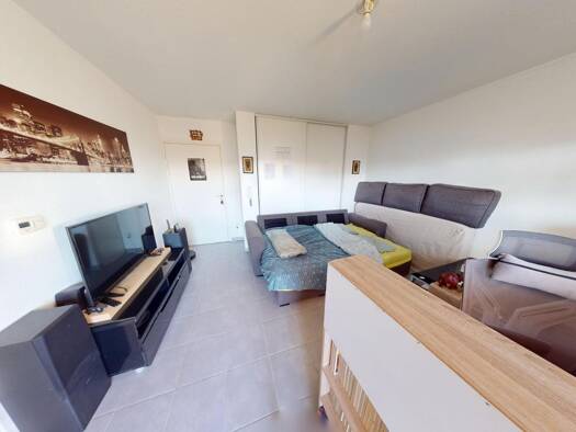 Appartement à vendre 77 500 € 1 pièce 31,2 m² Étage 3/3 Croix-daurade Toulouse 31200