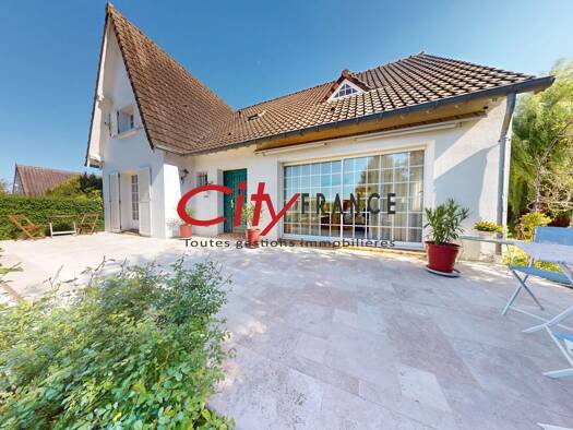 Maison à vendre 832 000 € 6 pièces 4 chambres 180 m² 1 000 m² de terrain Orgeval 78630