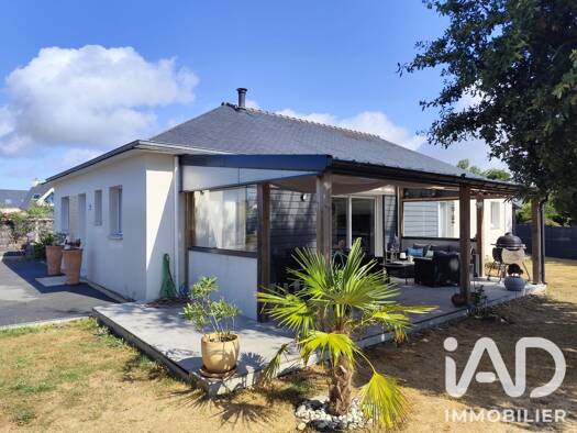 Maison de plain-pied à vendre 534 000 € 5 pièces 3 chambres 125 m² 859 m² de terrain Campagne-Atlantique Sarzeau 56370