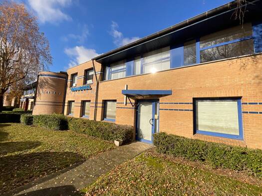 Espace bureau à louer 1 138 € 115 m² de bureaux Centre International de Transport Roncq 59223