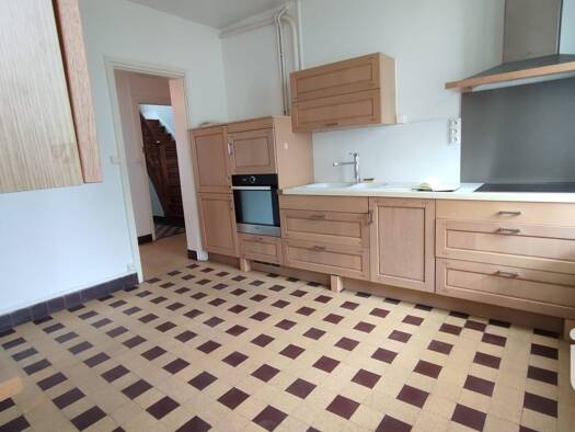 Immeuble à vendre 110 000 € 140 m² Centre Nouzonville 08700
