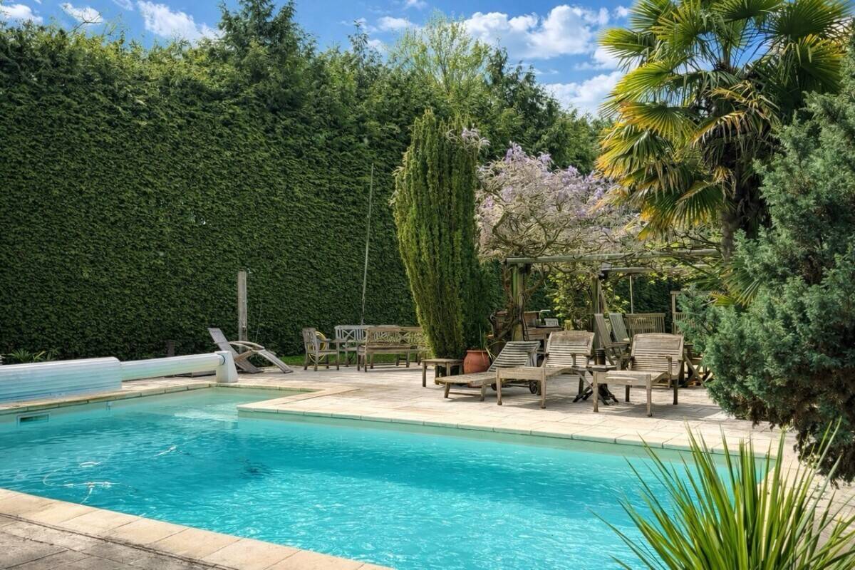 Maison à vendre, 450m², SAINT HYMER