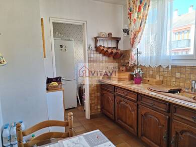 Appartement à vendre 133 000 € 5 pièces 3 chambres 91 m² Étage 2/3 Centre Margny les Compiegne 60280