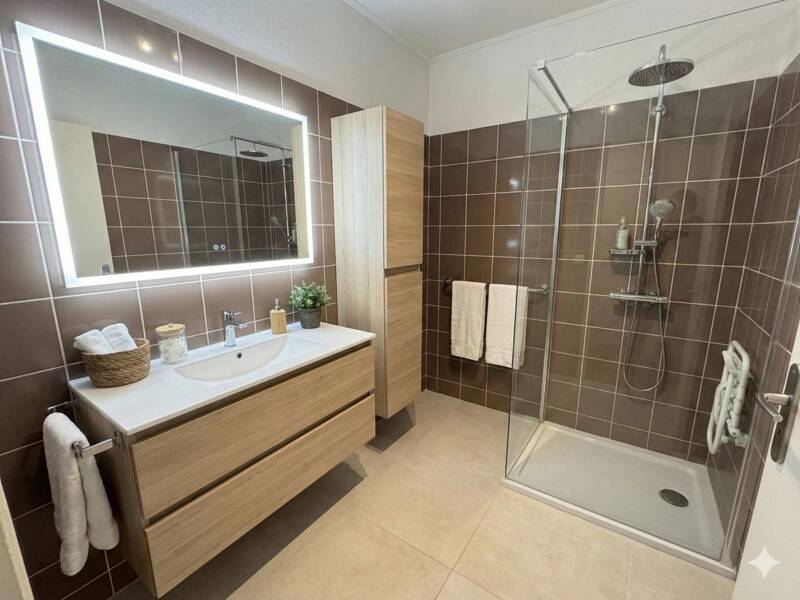 Maison à louer, 66m², MARSEILLE 12E