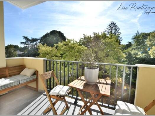 Appartement à vendre 299 990 € 3 pièces 2 chambres 86 m² Étage 2/3 Douet Saint-Sébastien-sur-Loire 44230