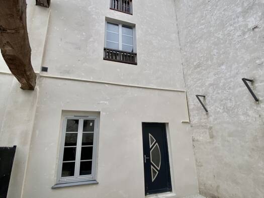 Maison de ville à louer 600 € 3 pièces 2 chambres 67 m² 23 m² de terrain Grand Nerac Nérac 47600