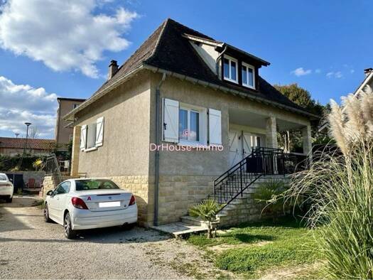 Maison à vendre 199 000 € 5 pièces 4 chambres 112 m² 691 m² de terrain Cabessut Cahors 46000